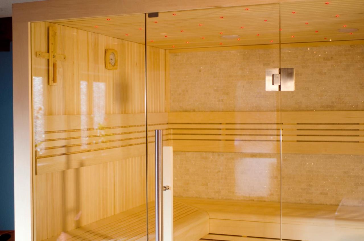 Schreyers Hotel Restaurant Mutzel シュルッフゼー エクステリア 写真